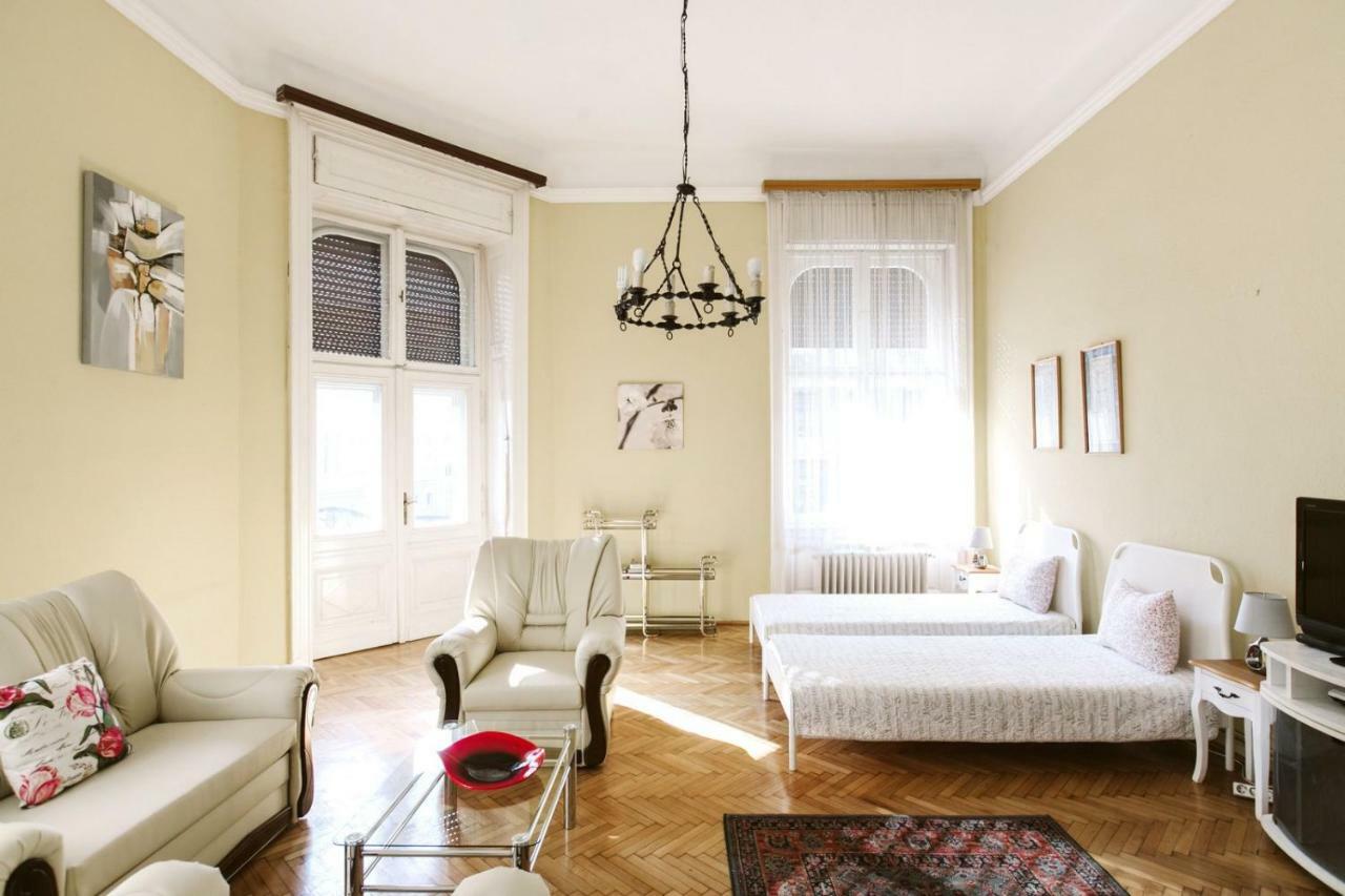 Chain Bridge Apartment Budapest Exterior foto